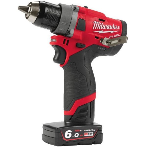 Milwaukee M12 FDD-602X Borskrutrekker med 6,0Ah-batterier og lader