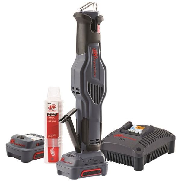 Ingersoll Rand C1101EU-K2 Stikksag med 2,0Ah-batterier og lader