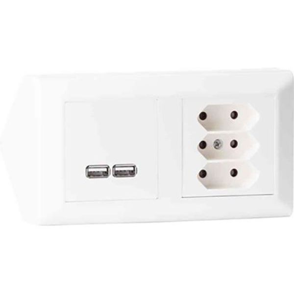 Elko RS Hjørneboks med USB + 3-veis Euro-uttak