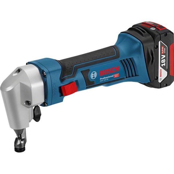 Bosch GNA 18V-16 Platetygger med 5,0Ah-batterier og lader