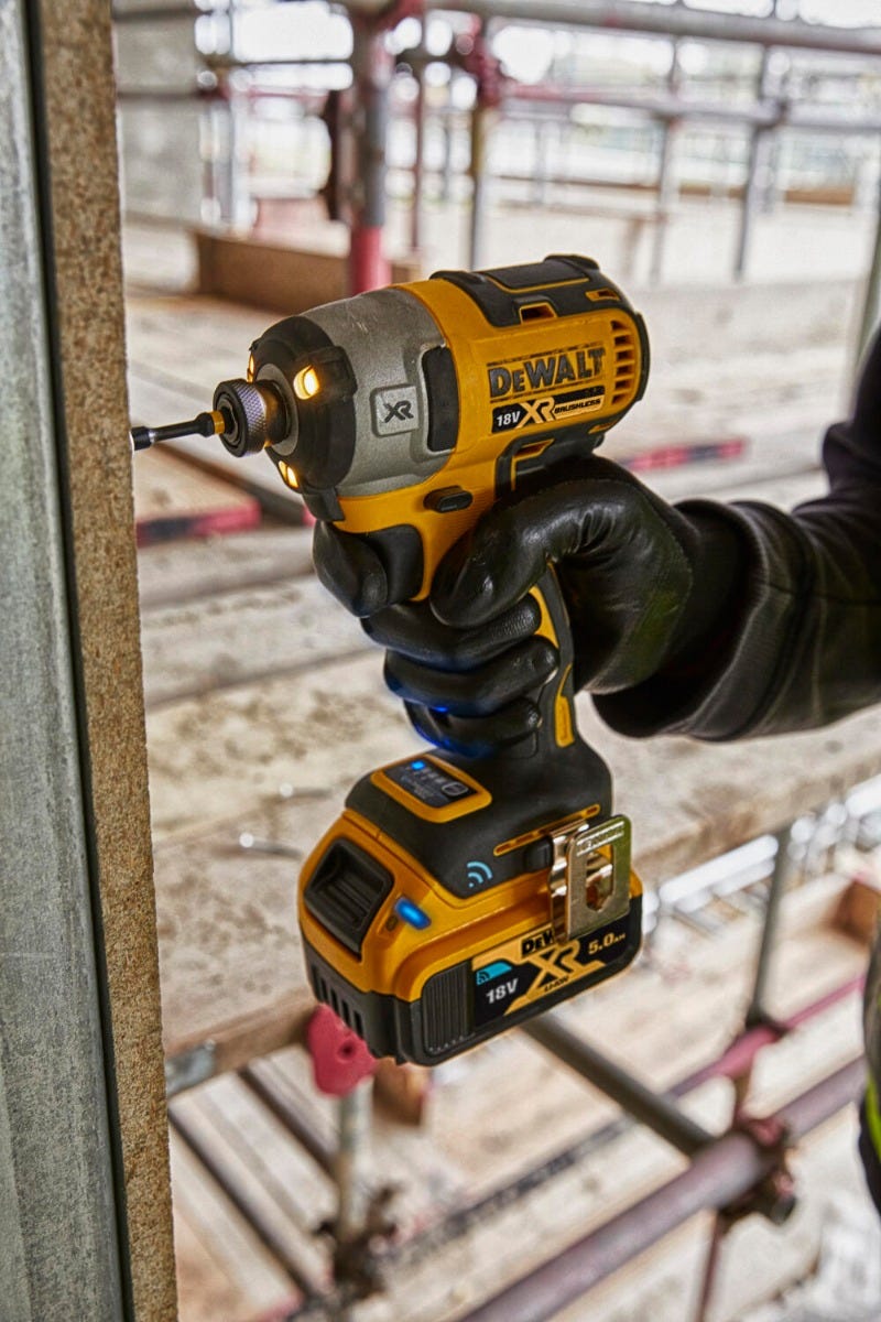 DeWalt Slagskrutrekker DCF88NT ekskl. Batteri og lader