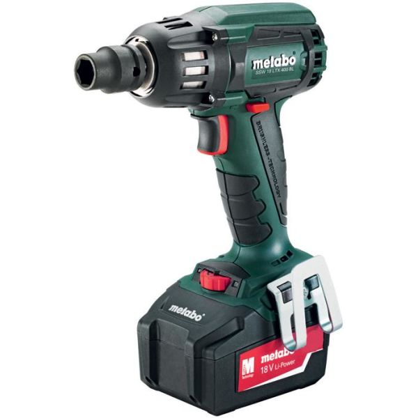 Metabo SSW 18 LTX 400 BL Muttertrekker med 5,2Ah-batterier og lader