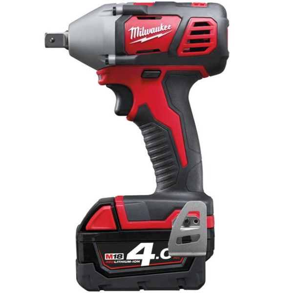Milwaukee M18 BIW12-402C Muttertrekker med batterier og lader