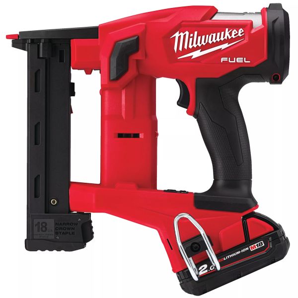 Milwaukee M18 FNCS18GS-202X Stiftepistol med batterier og lader